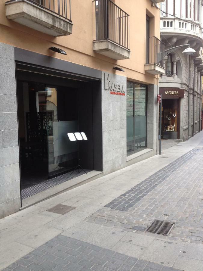 Ferienwohnung Apartament Centre Historic A Olot Exterior foto